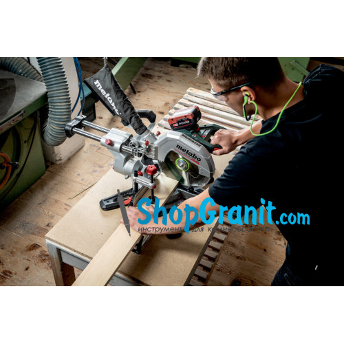 Акумуляторна торцювальна пила Metabo KGS 18 LTX BL 254 (614254920)