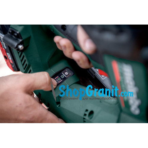 Акумуляторний цвяхозабивач Metabo NFR 18 LTX 90 BL (612090800)