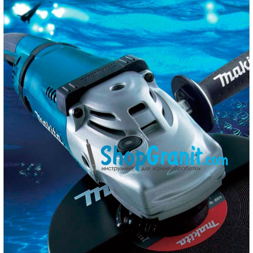 Угловая шлифовальная машина Makita GA 9020 RF